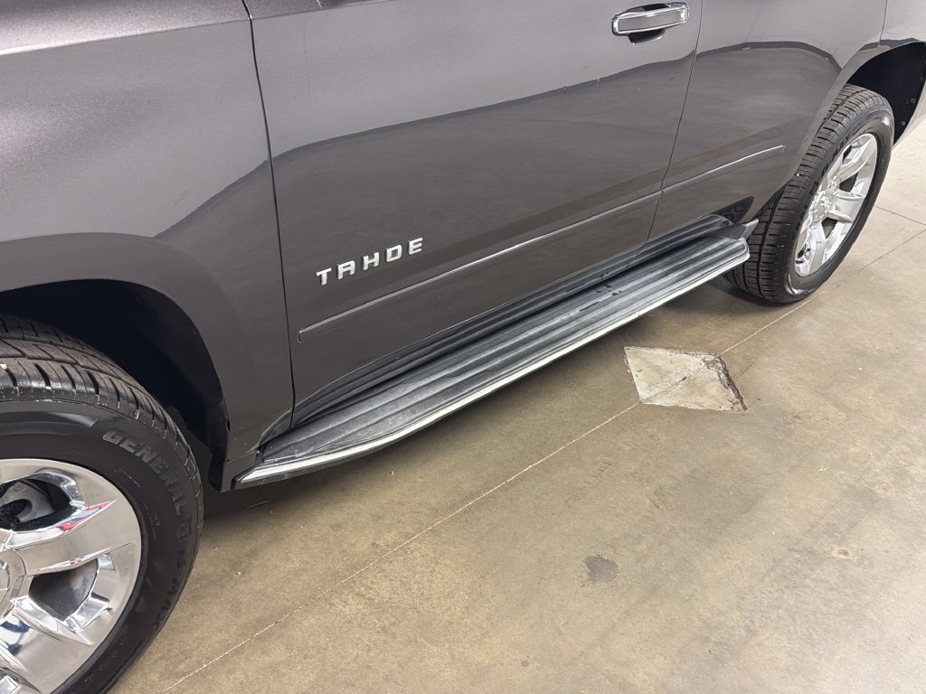 Used 2018 Chevrolet Tahoe Premier RWD image 12