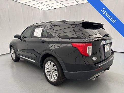 Used 2023 Ford Explorer King Ranch AWD/4WD image 4