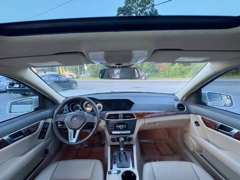 Used 2012 Mercedes-Benz C 300 4MATIC Sedan image 11