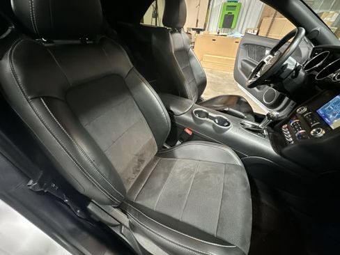 Used 2020 Ford Mustang GT Premium w/ GT Performance Package RWD image 32
