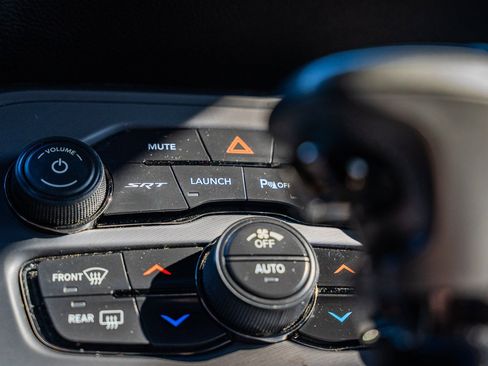 Used 2023 Dodge Challenger SRT Hellcat w/ Driver Convenience Group image 33