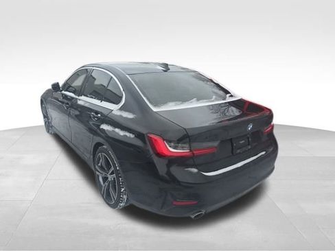 Used 2021 BMW 330i xDrive Sedan w/ Premium Package image 3