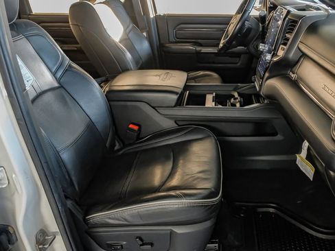 Used 2022 RAM 3500 Limited image 30
