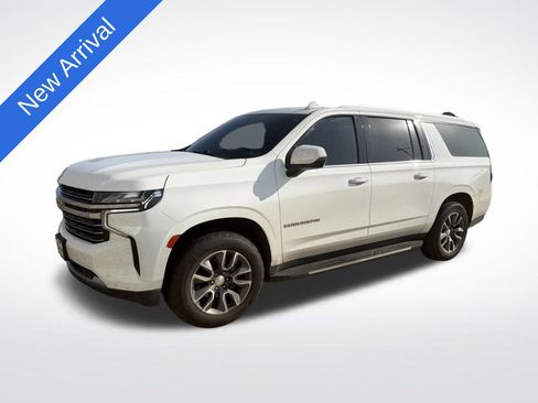 Used 2023 Chevrolet Suburban LT w/ Luxury Package AWD/4WD image 1