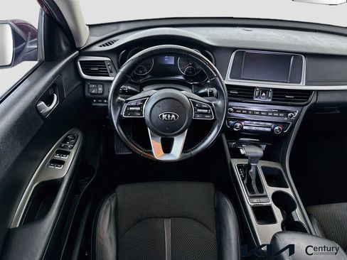 Certified 2019 Kia Optima S FWD image 20