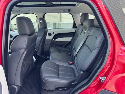 Used 2015 Land Rover Range Rover Sport HSE image 24