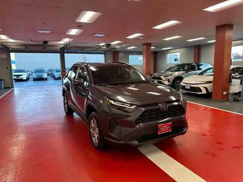 Used 2025 Toyota RAV4 XLE w/ Convenience Package image 2