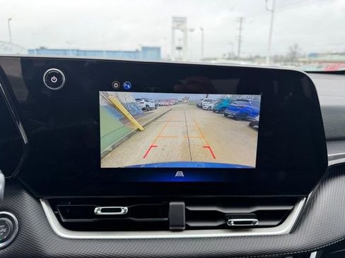 Used 2026 Chevrolet Equinox LT w/ Convenience Package II image 20