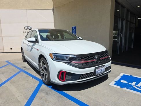 Used 2023 Volkswagen Jetta GLI Autobahn image 1