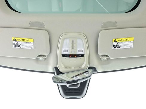 Certified 2024 Volvo XC90 B6 Plus w/ Protection Package Premier AWD/4WD image 19