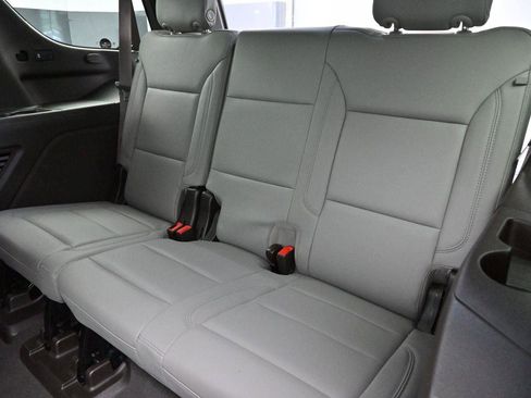 Used 2024 Chevrolet Tahoe LT w/ LT Signature Plus Package AWD/4WD image 35