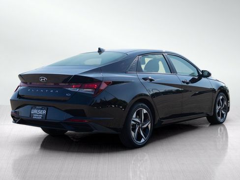 Used 2023 Hyundai Elantra SEL w/ Convenience Package FWD image 5