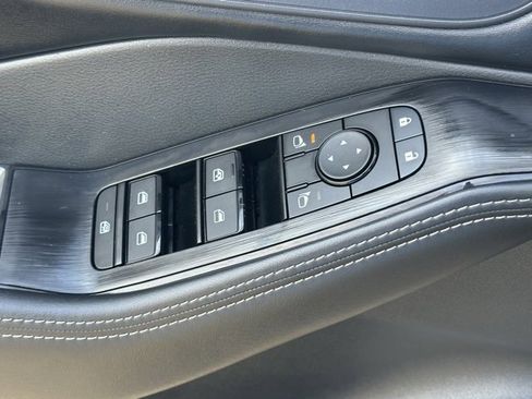 Certified 2024 Nissan Rogue SV w/ SV Premium Package image 23