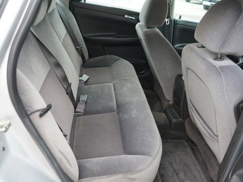 Used 2010 Chevrolet Impala LS image 17