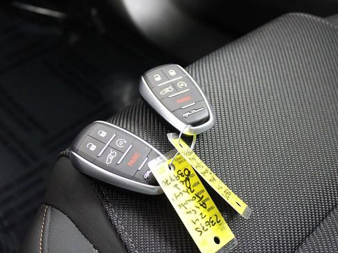 Used 2024 Alfa Romeo Tonale Ti w/ Active Assist Package image 28