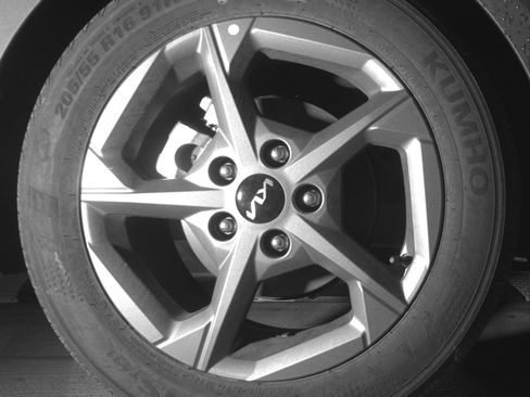Used 2025 Kia K4 FWD image 15