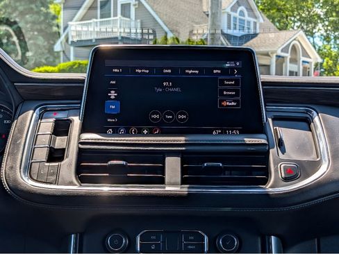 Used 2021 Chevrolet Tahoe LT w/ LT Signature Plus Package AWD/4WD image 26
