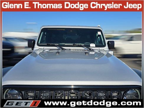 Used 2024 Jeep Wrangler Willys image 5