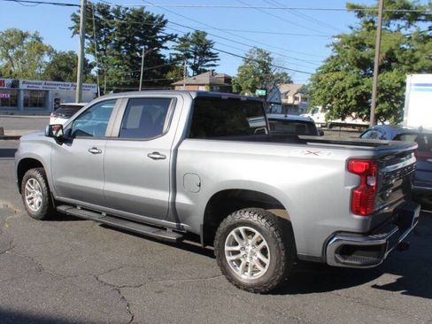 Used 2022 Chevrolet Silverado 1500 LT image 11