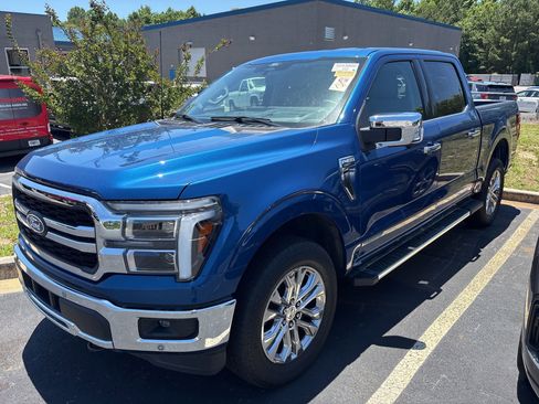 Used 2025 Ford F150 Lariat w/ Equipment Group 502A High AWD/4WD image 1