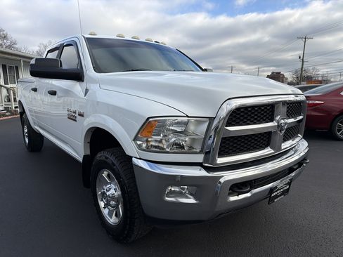 Used 2013 RAM 2500 Outdoorsman image 3
