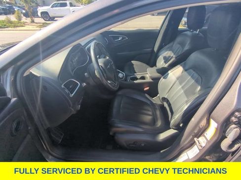 Used 2016 Chrysler 200 Limited FWD image 23