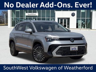 New 2025 Volkswagen Taos SE