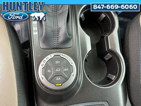 Used 2023 Ford Bronco Wildtrak AWD/4WD image 21
