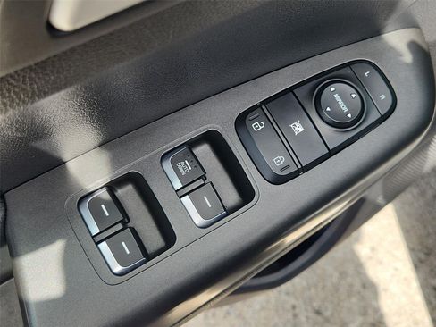 Used 2019 Kia Sportage LX FWD image 21