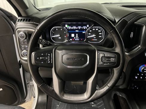 Used 2020 GMC Sierra 2500 Denali w/ Denali Ultimate Package AWD/4WD image 27