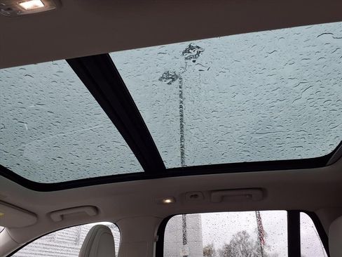 Used 2023 Volvo XC90 B6 Plus image 7