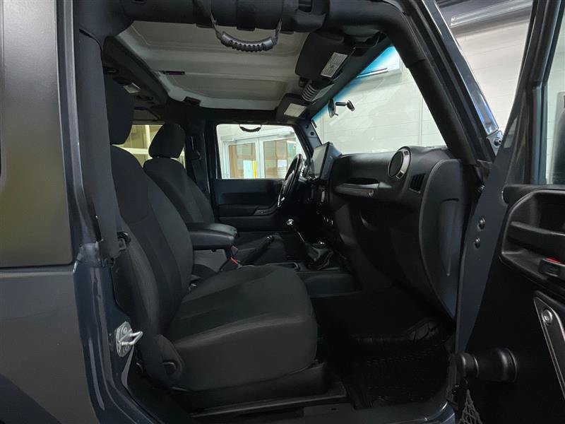 Used 2017 Jeep Wrangler Sport w/ Quick Order Package 23S AWD/4WD image 25