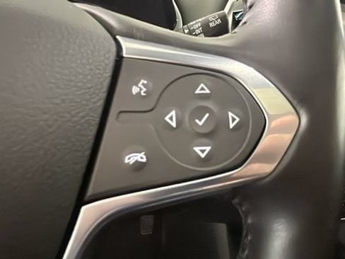 Used 2022 Chevrolet Traverse Premier w/ Redline Edition AWD/4WD image 16