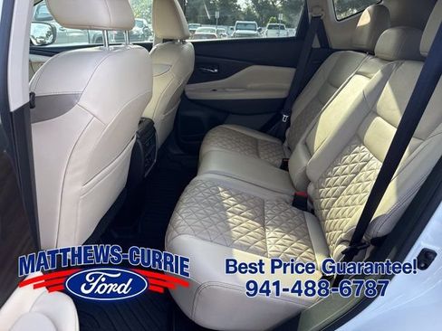 Used 2021 Nissan Murano Platinum w/ Cargo Package FWD image 12