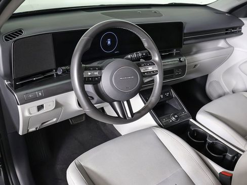 Used 2024 Hyundai Kona SEL image 26
