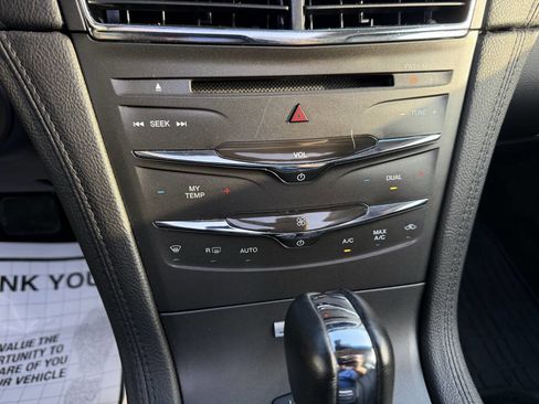 Used 2016 Lincoln MKT AWD w/ Equipment Group 201A image 30