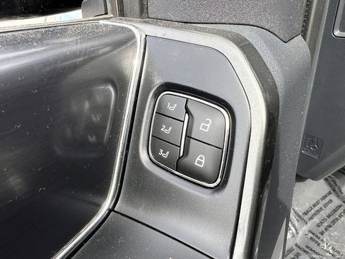 Used 2023 Ford F150 Lariat w/ Equipment Group 502A High AWD/4WD image 12