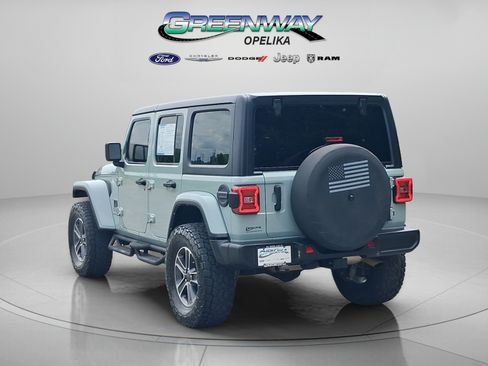 Used 2023 Jeep Wrangler Unlimited Sahara w/ LED Lighting Group AWD/4WD image 5