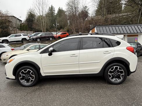 Used 2016 Subaru Crosstrek 2.0i Limited image 2