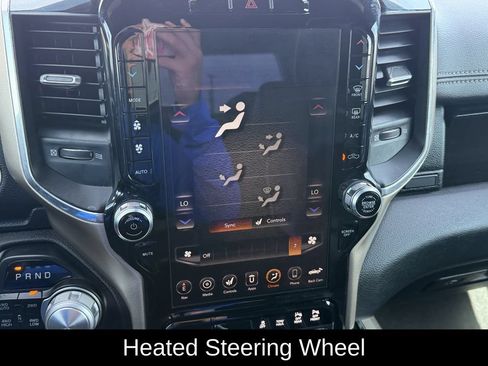 Used 2019 RAM 1500 Laramie w/ Sport Appearance Package AWD/4WD image 23