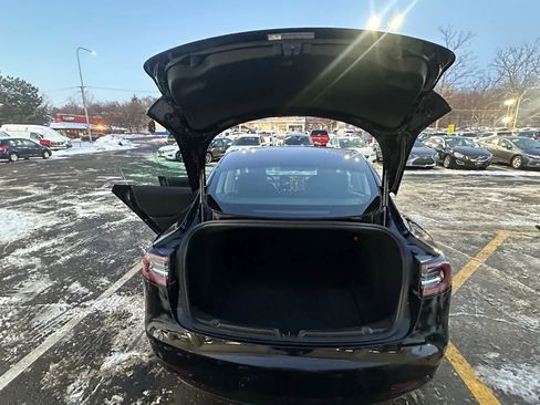 Used 2020 Tesla Model 3 Standard Range image 28