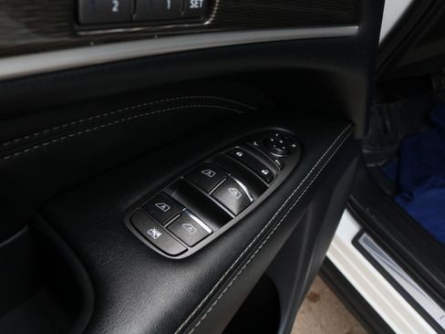 Used 2017 INFINITI QX60 Luxe image 17