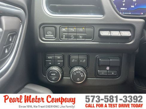 Certified 2023 Chevrolet Tahoe High Country AWD/4WD image 14