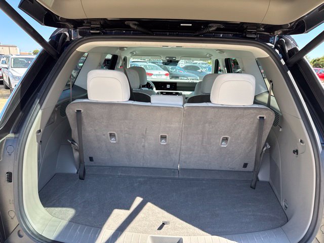 Used 2026 Hyundai Palisade SEL FWD image 15
