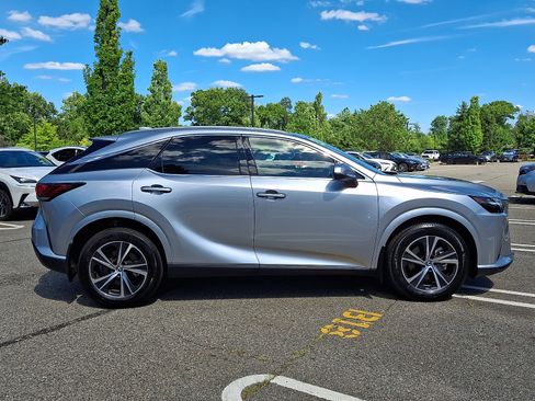 Certified 2023 Lexus RX 350 Premium w/ Cold Area Package AWD/4WD image 8