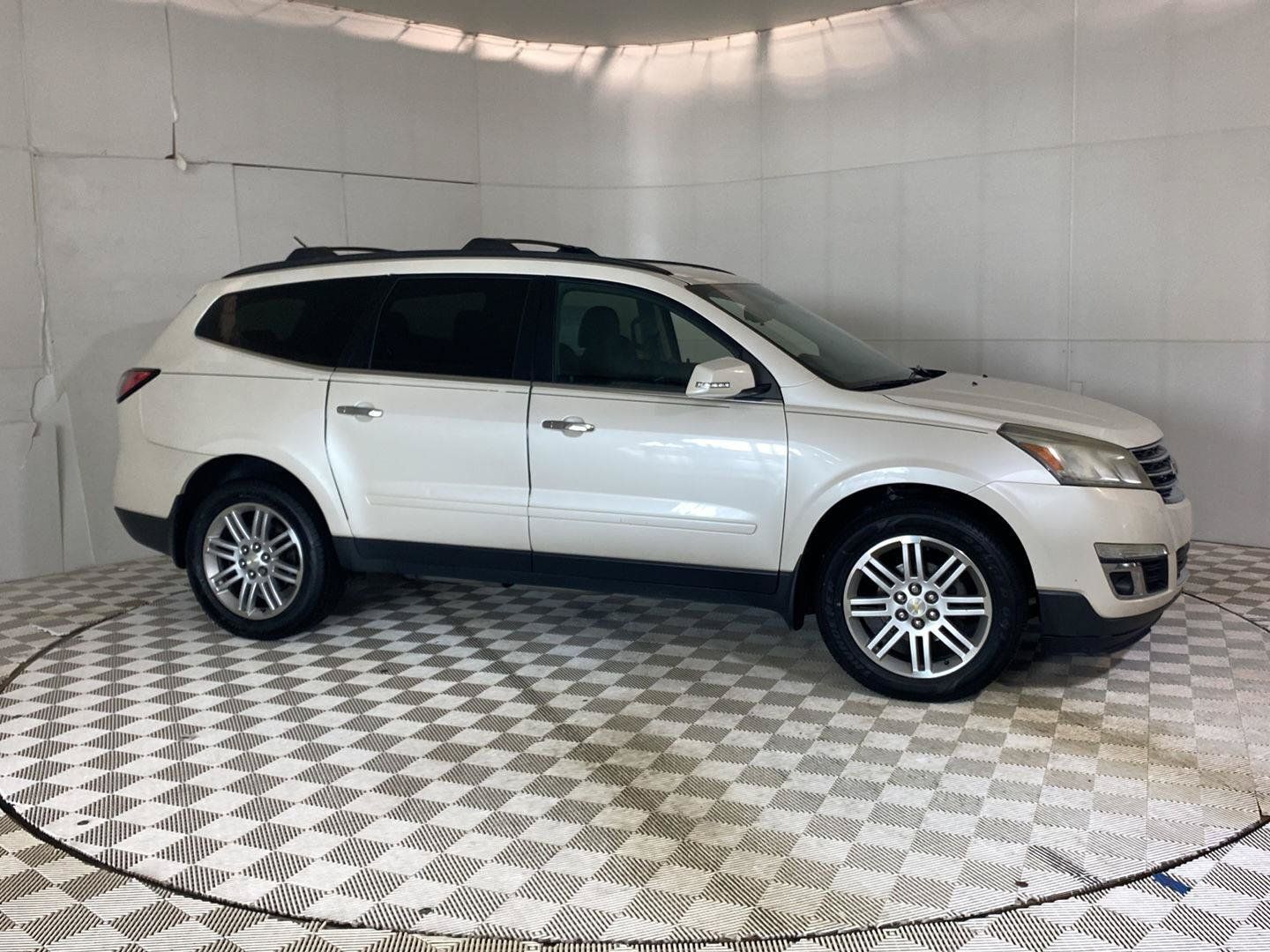 Used 2014 Chevrolet Traverse LT w/ All-Star Edition FWD image 10