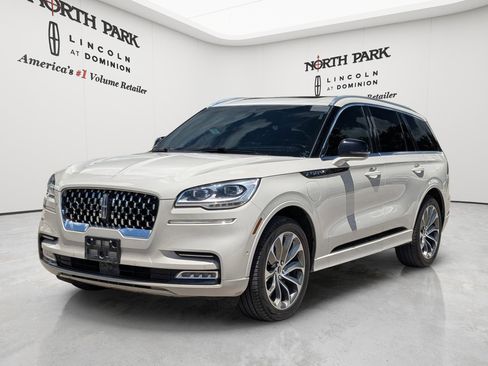 Used 2023 Lincoln Aviator Grand Touring w/ Equipment Group 301A AWD/4WD image 1