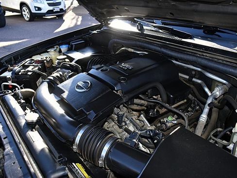 Used 2017 Nissan Frontier SV w/ SV Value Truck Package image 16