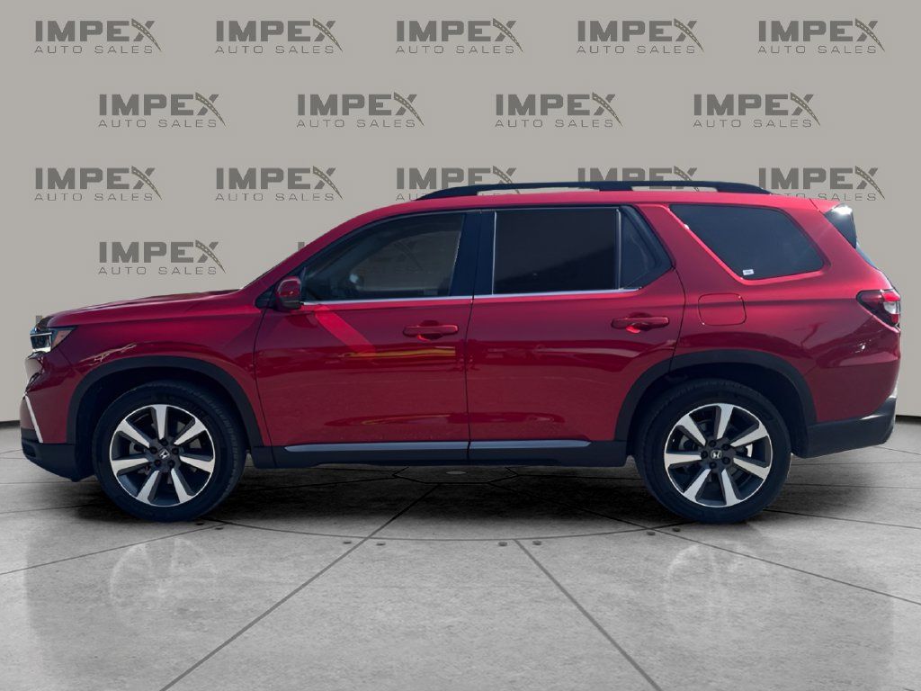 Used 2023 Honda Pilot Elite image 2