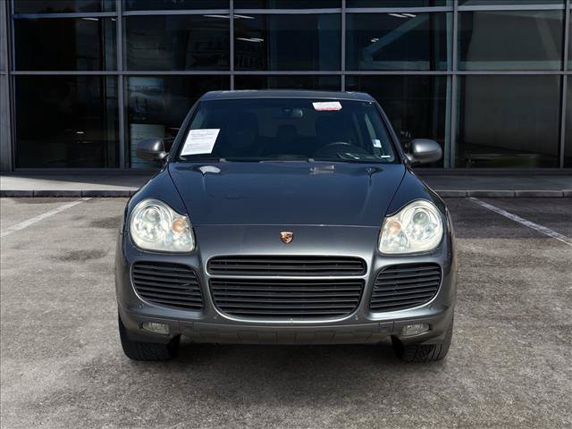 Used 2004 Porsche Cayenne Turbo AWD/4WD image 6